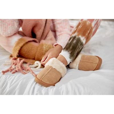 Minnetonka Women's Chesney Slide Slipper - Image 5