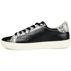 Journee Collection Women's Tru Comfort Foam� Cambry Sneakers